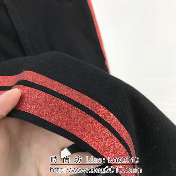 AMIRI美國潮牌 超火新款 壓膠牛仔褲 破洞和無破洞兩個版本 ydi1206